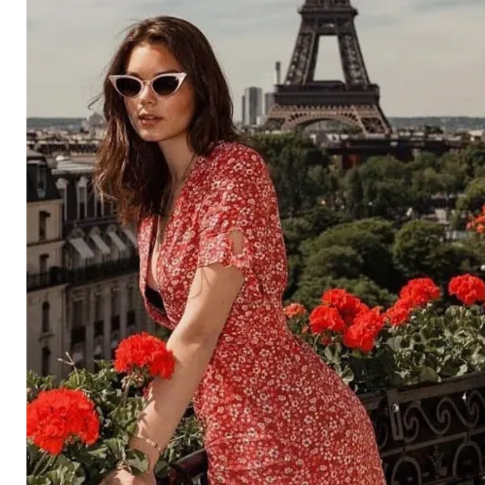 Rouje Paris Laura Red tiny floral sprig button front puff sleeve midi dressEUC